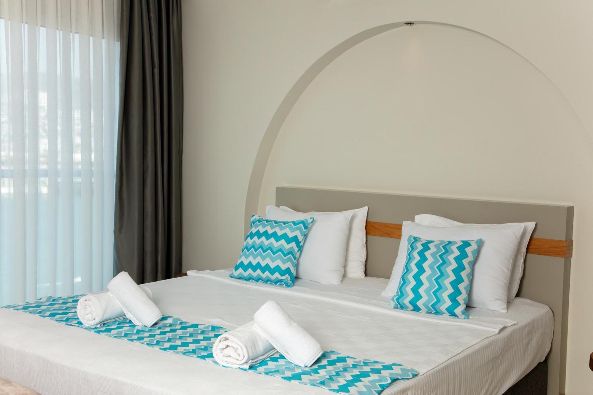 Efe Hotel Kuşadası Ngoại thất bức ảnh